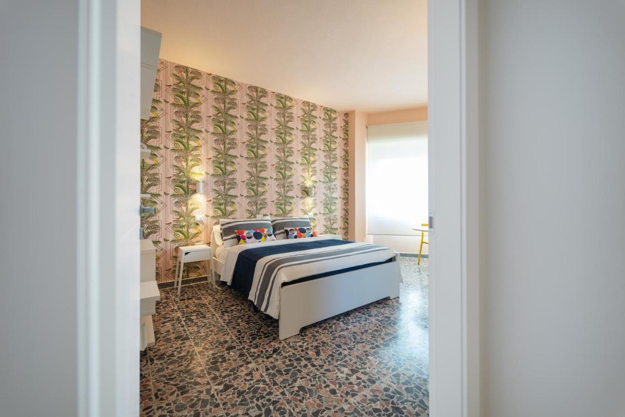 Budget Rooms Sonnino 37 Cagliari Exterior foto